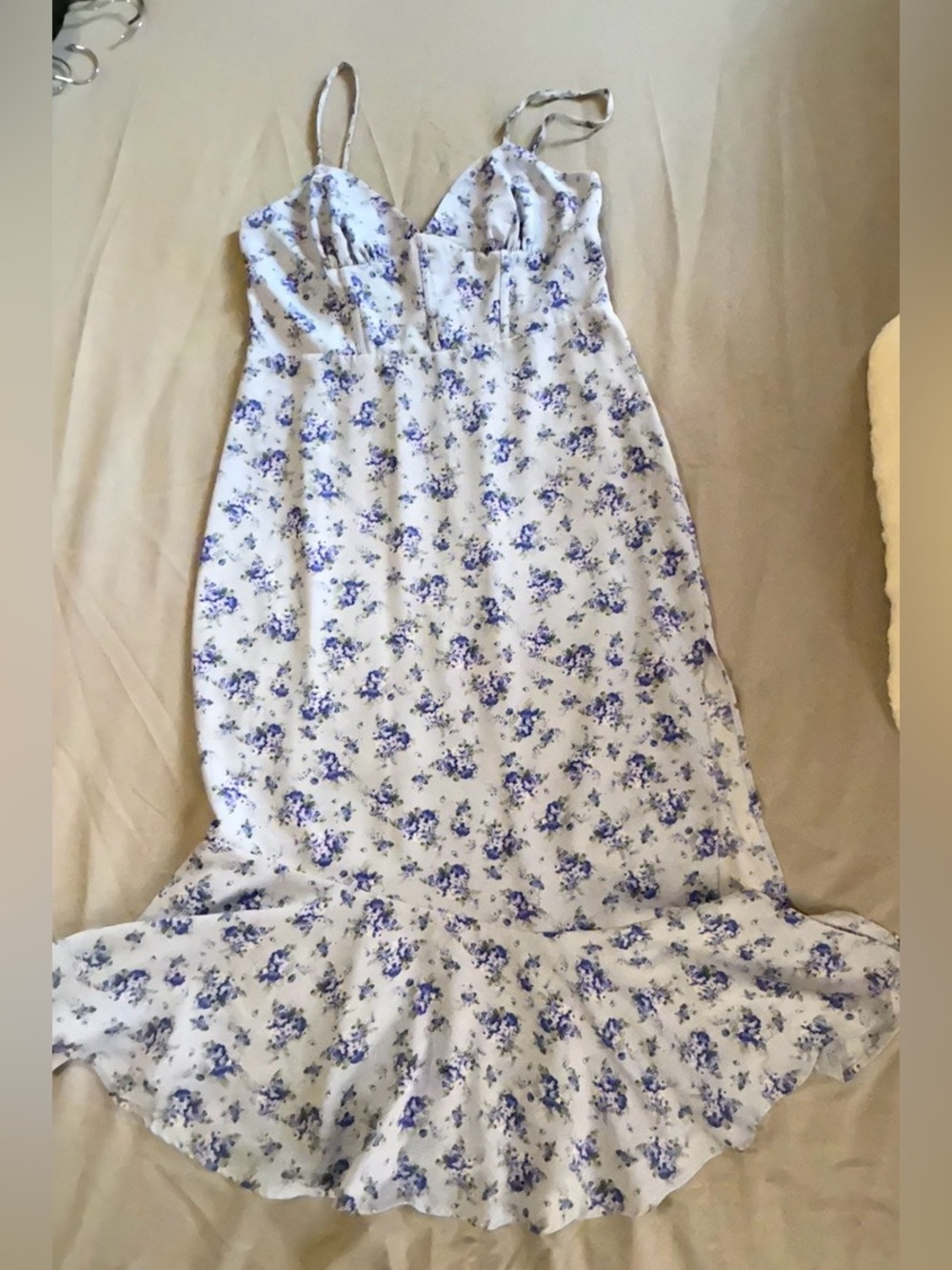 Three Pretty Women's Dresses— Hot Pink, White Floral, Blue Pattern - Picture 2 of 9